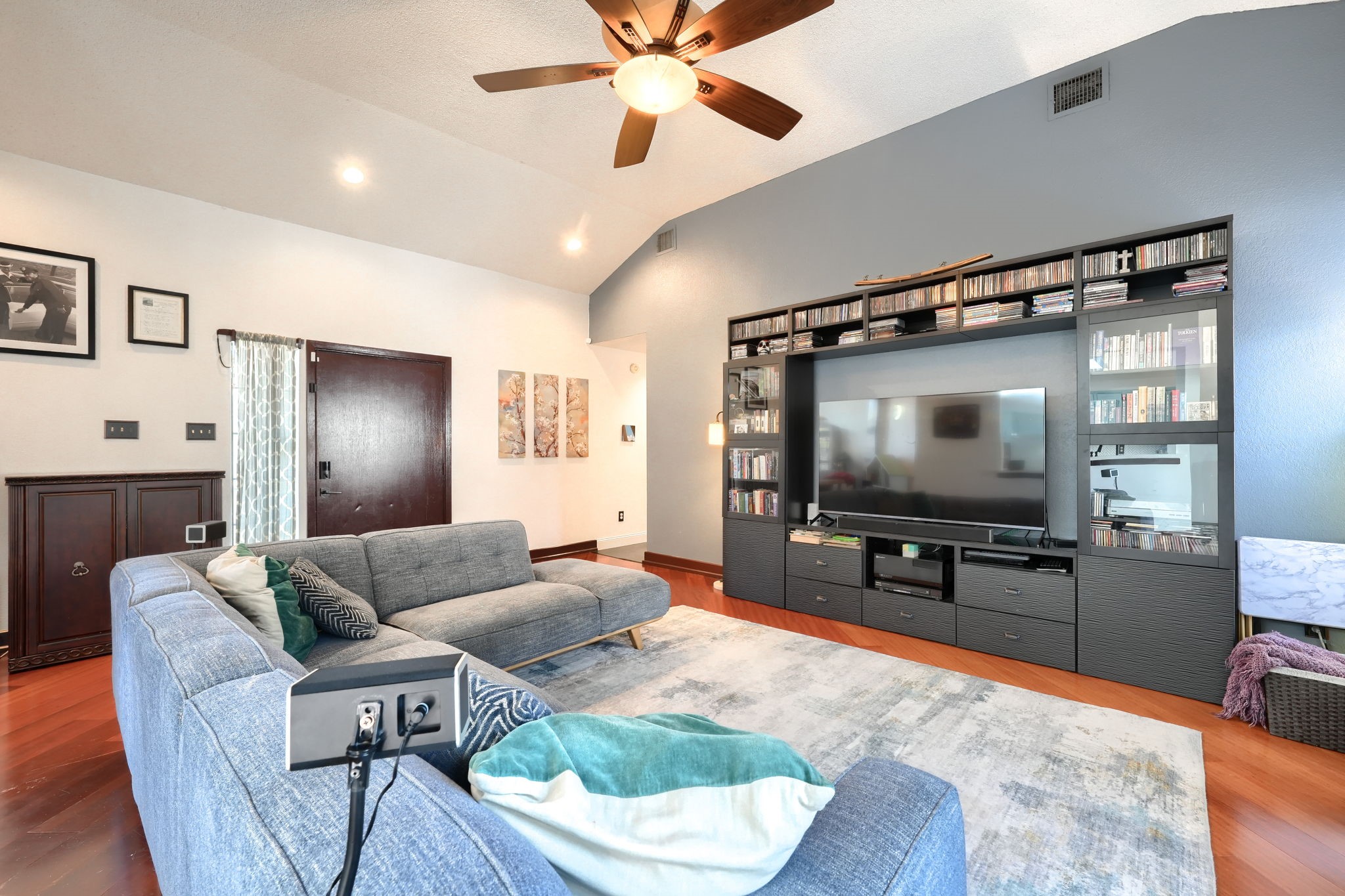 322 Allegheny Trail Lane Garland TX 75043