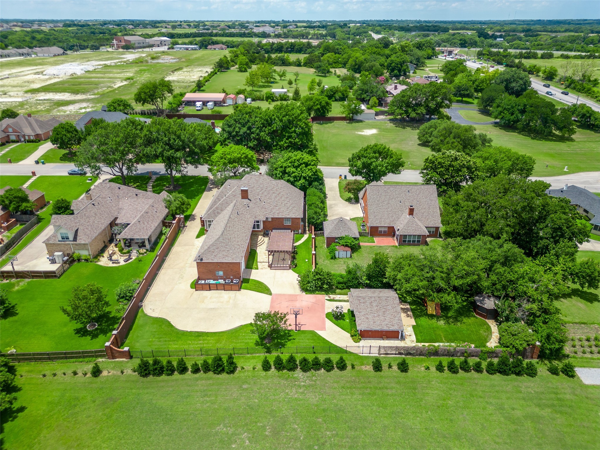 207 Baker Park Drive Sherman TX 75092