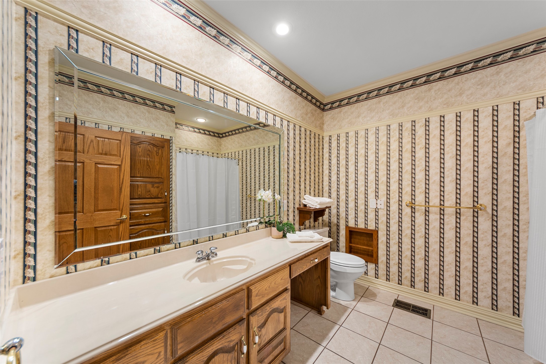 207 Baker Park Drive Sherman TX 75092