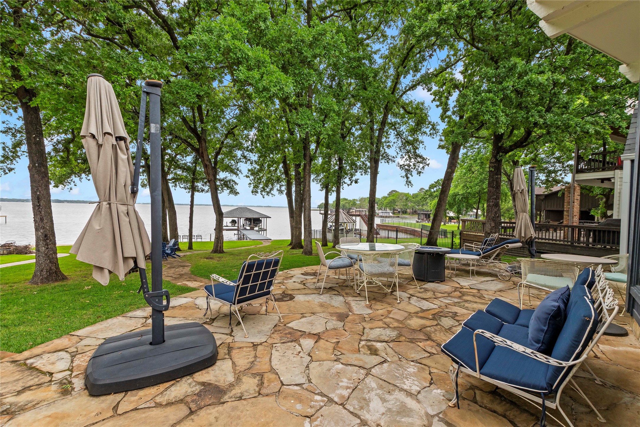 158 Deer Island Road Mabank TX 75156