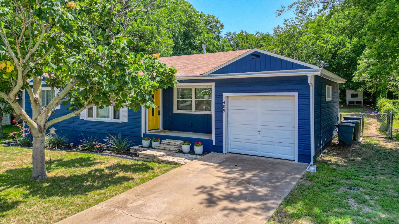 1409 S Elm Street Weatherford TX 76086