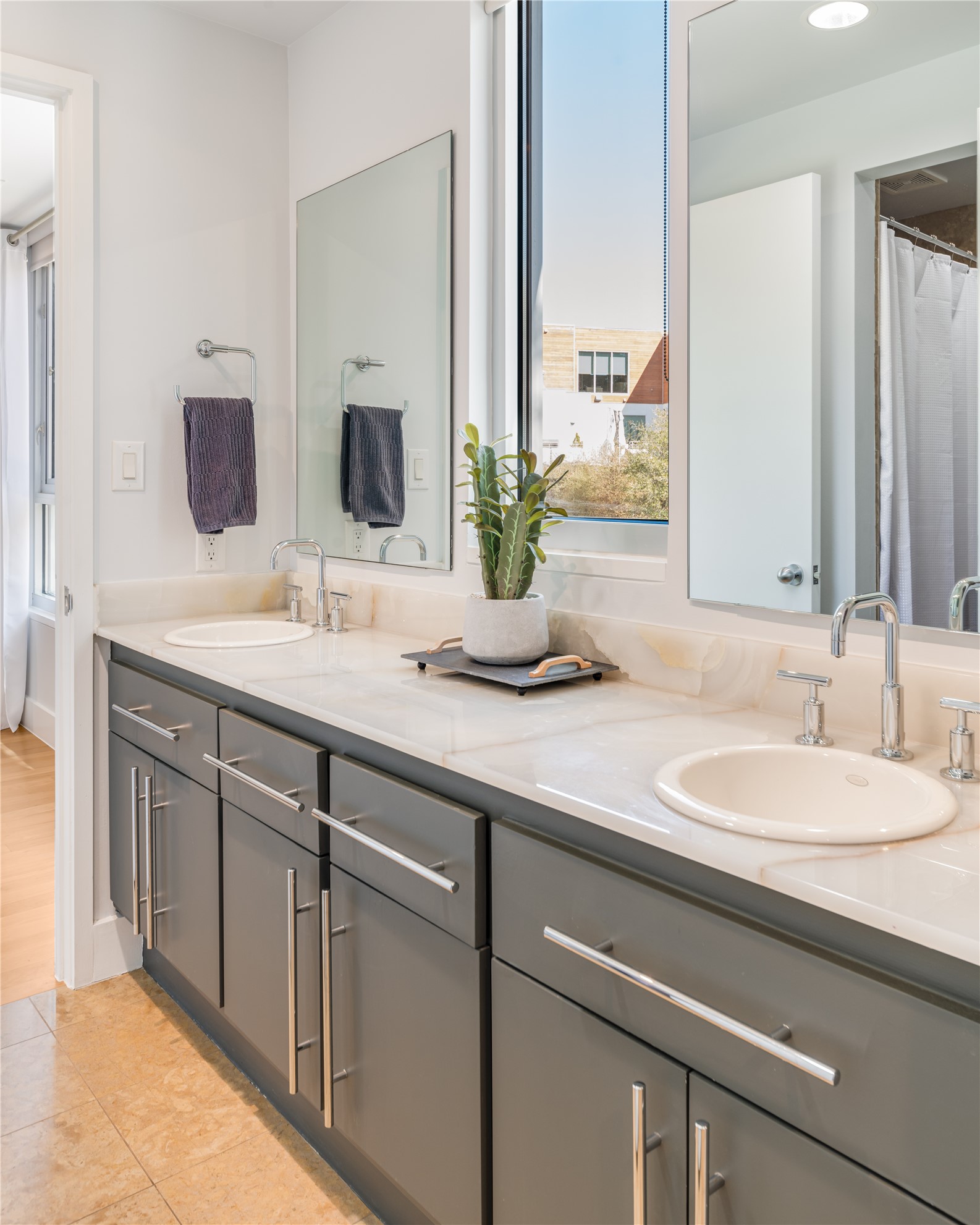 830 Kessler Woods Trail Dallas TX 75208