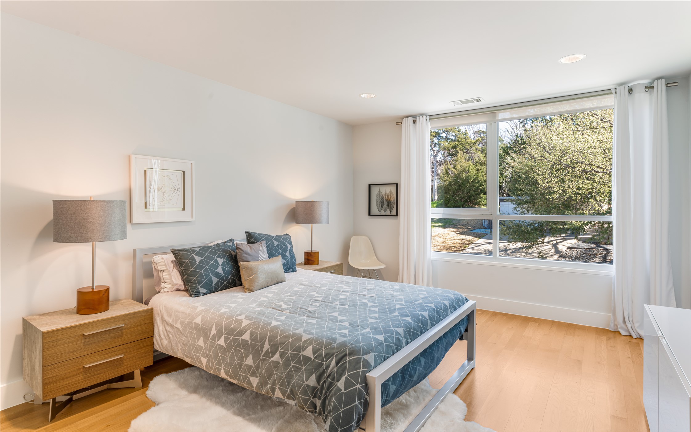 830 Kessler Woods Trail Dallas TX 75208