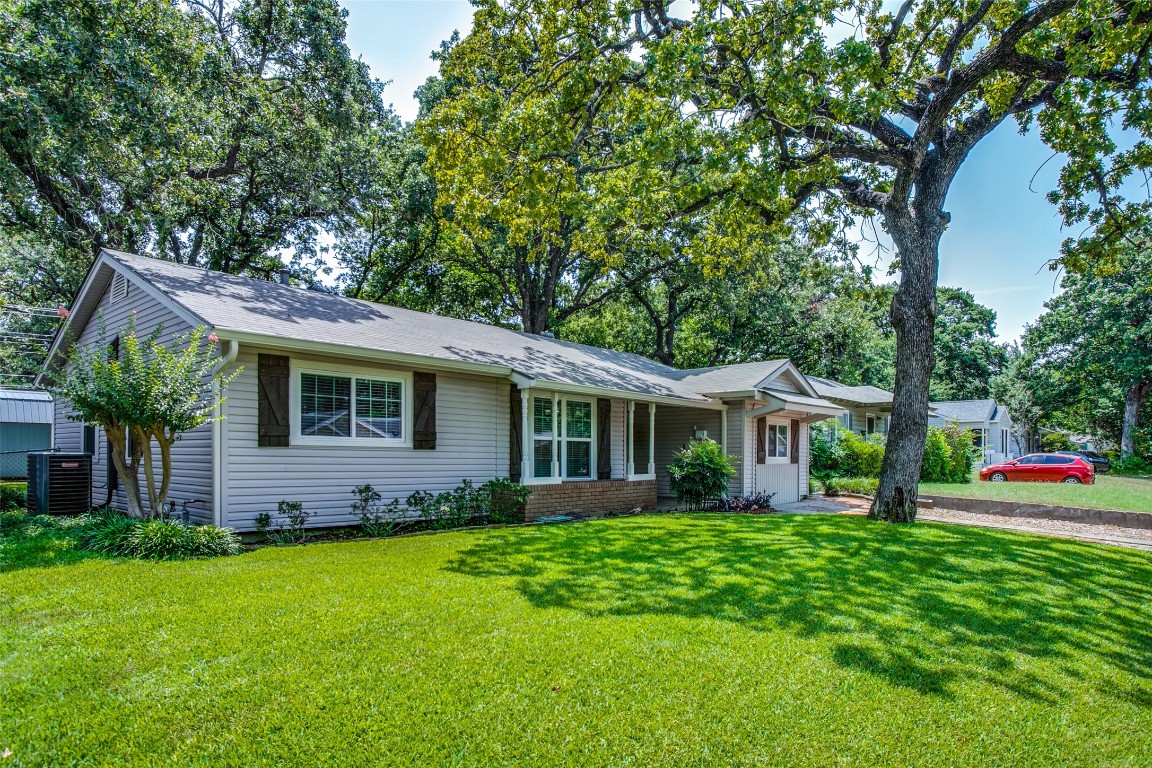 1104 W Tucker Boulevard Arlington TX 76013