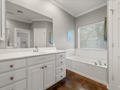 179 Woodland Circle China Spring TX 76633