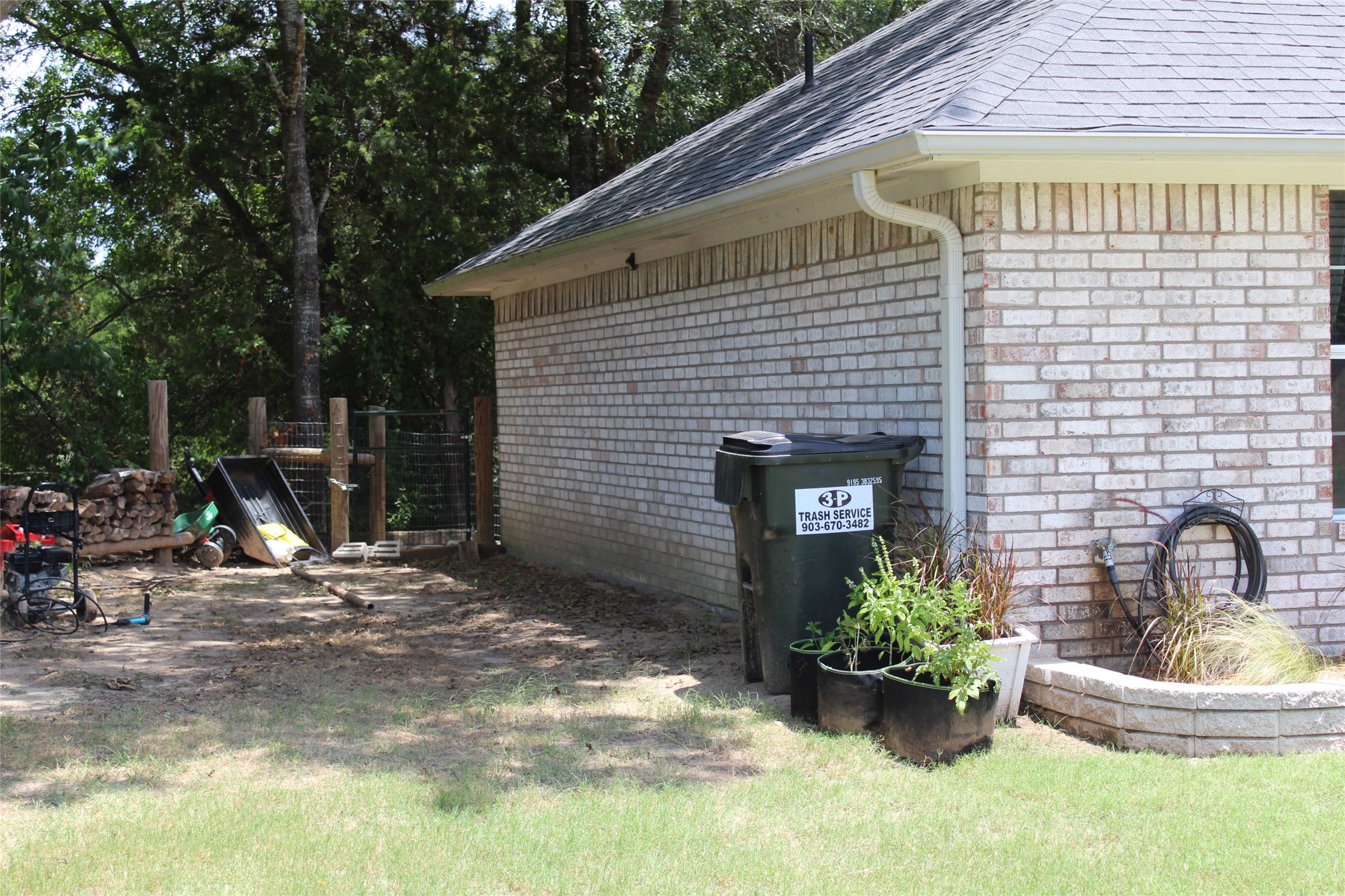 206 Vista Drive Eustace TX 75124