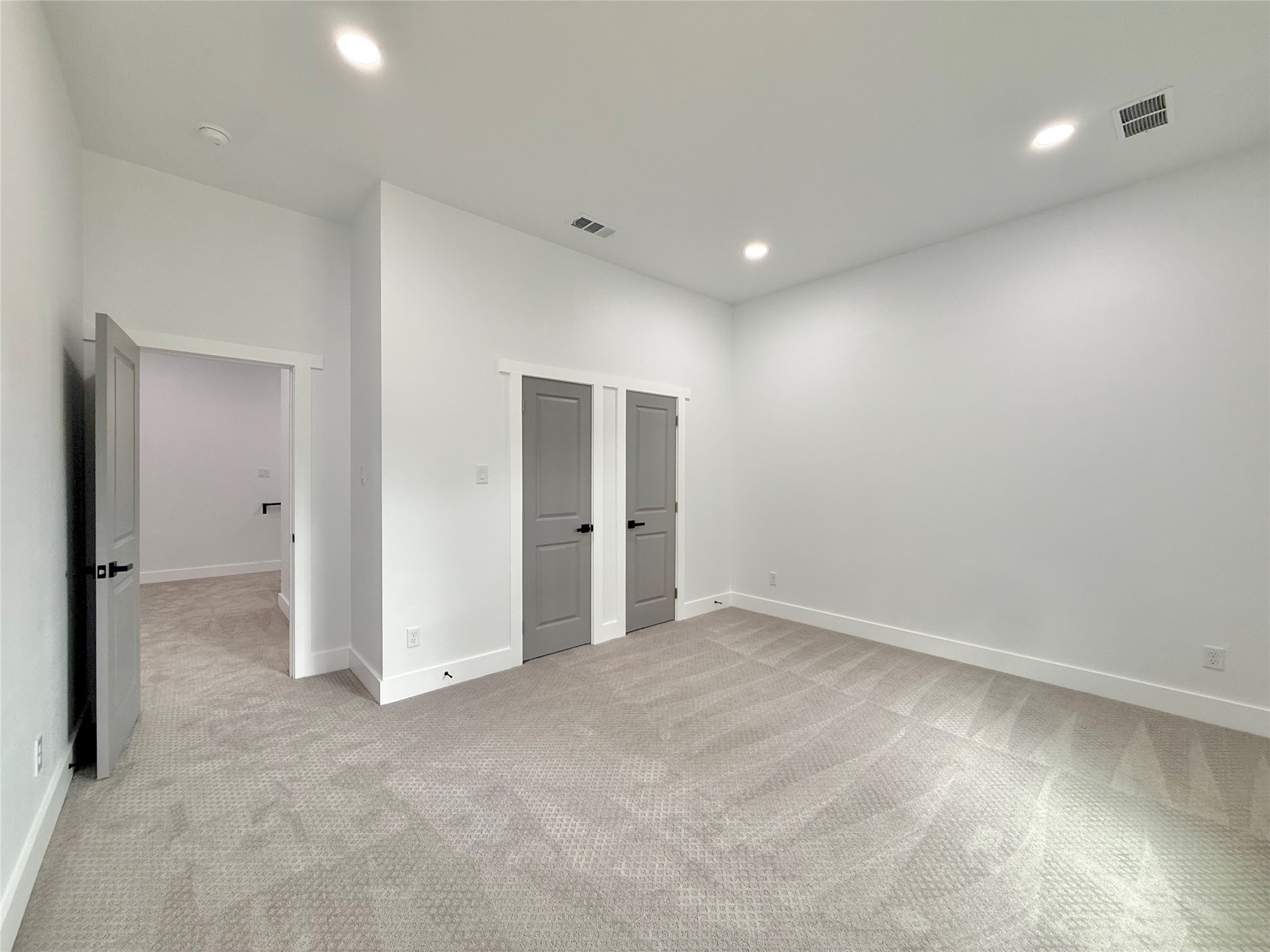 208 Silverleaf Drive Fort Worth TX 76112