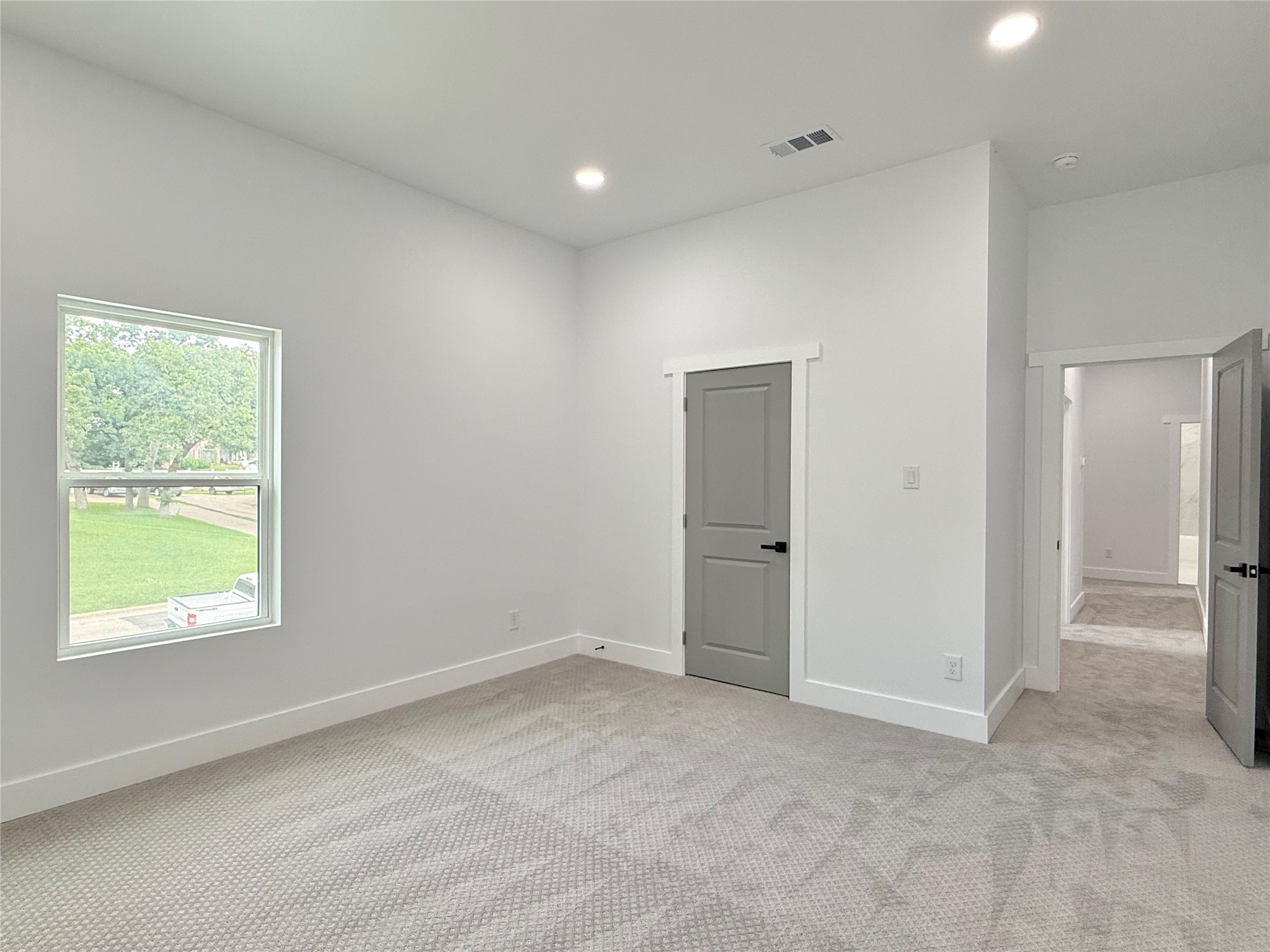 208 Silverleaf Drive Fort Worth TX 76112