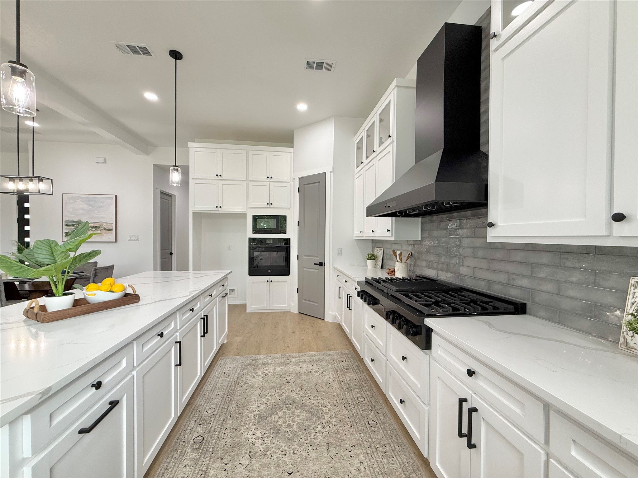 208 Silverleaf Drive Fort Worth TX 76112