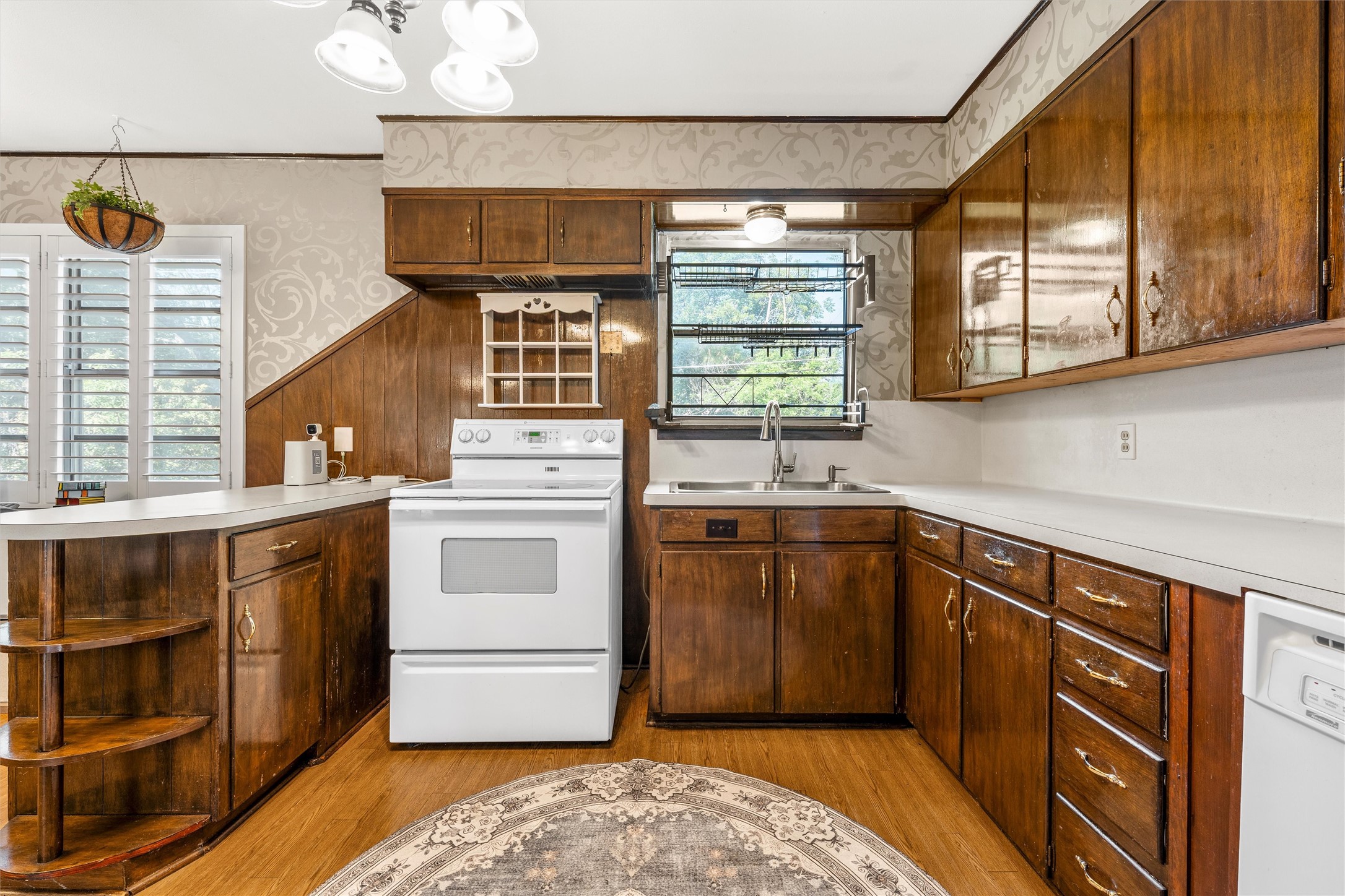 1207 N 65th Street Waco TX 76710