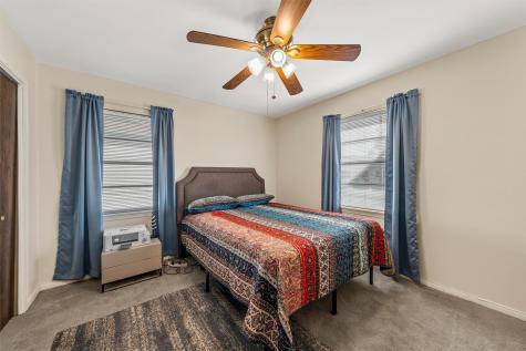 1207 N 65th Street Waco TX 76710