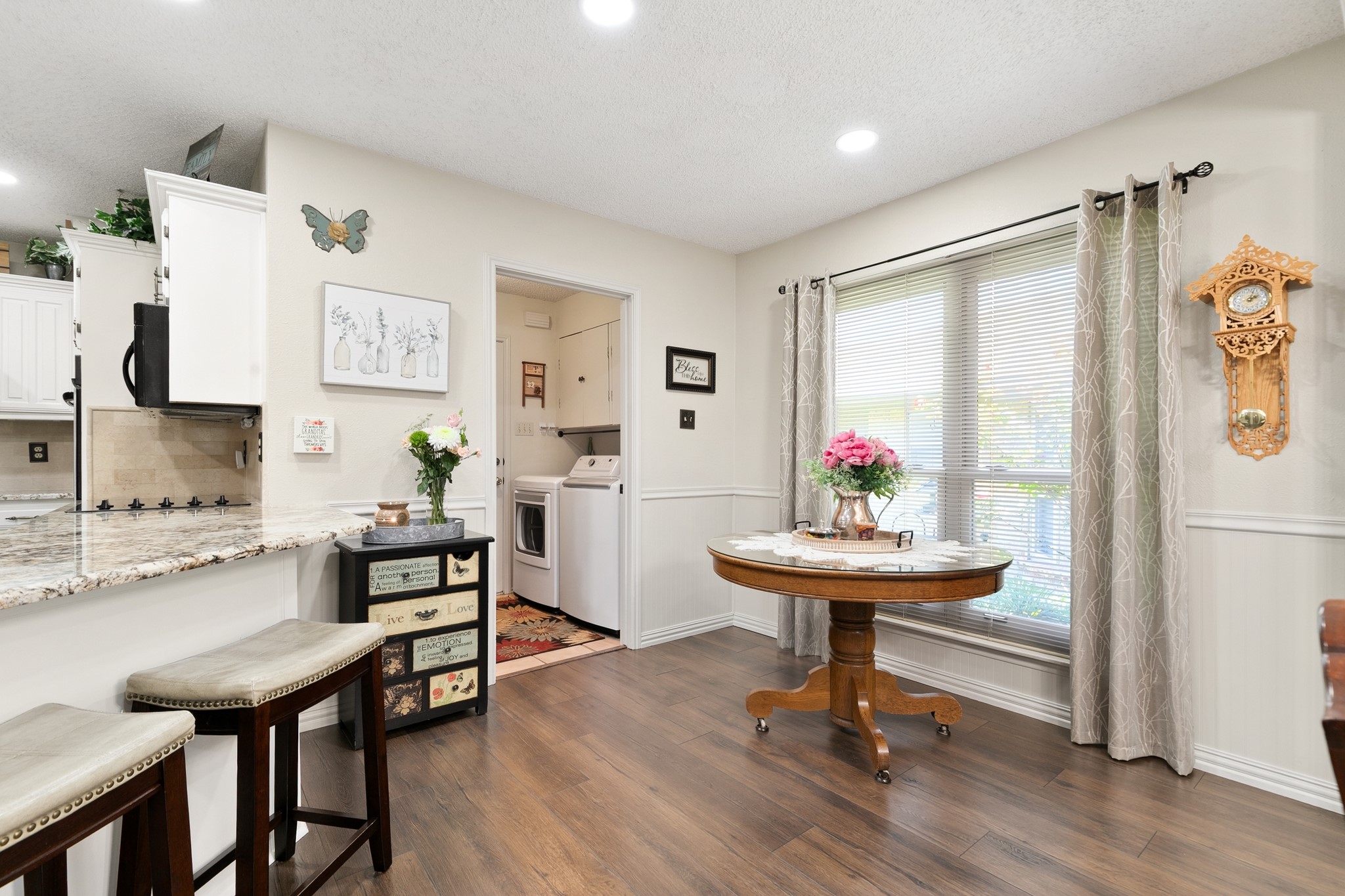 417 Stroud Lane Garland TX 75043