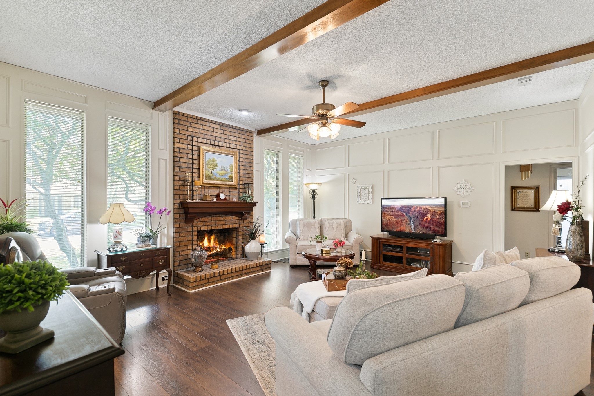 417 Stroud Lane Garland TX 75043