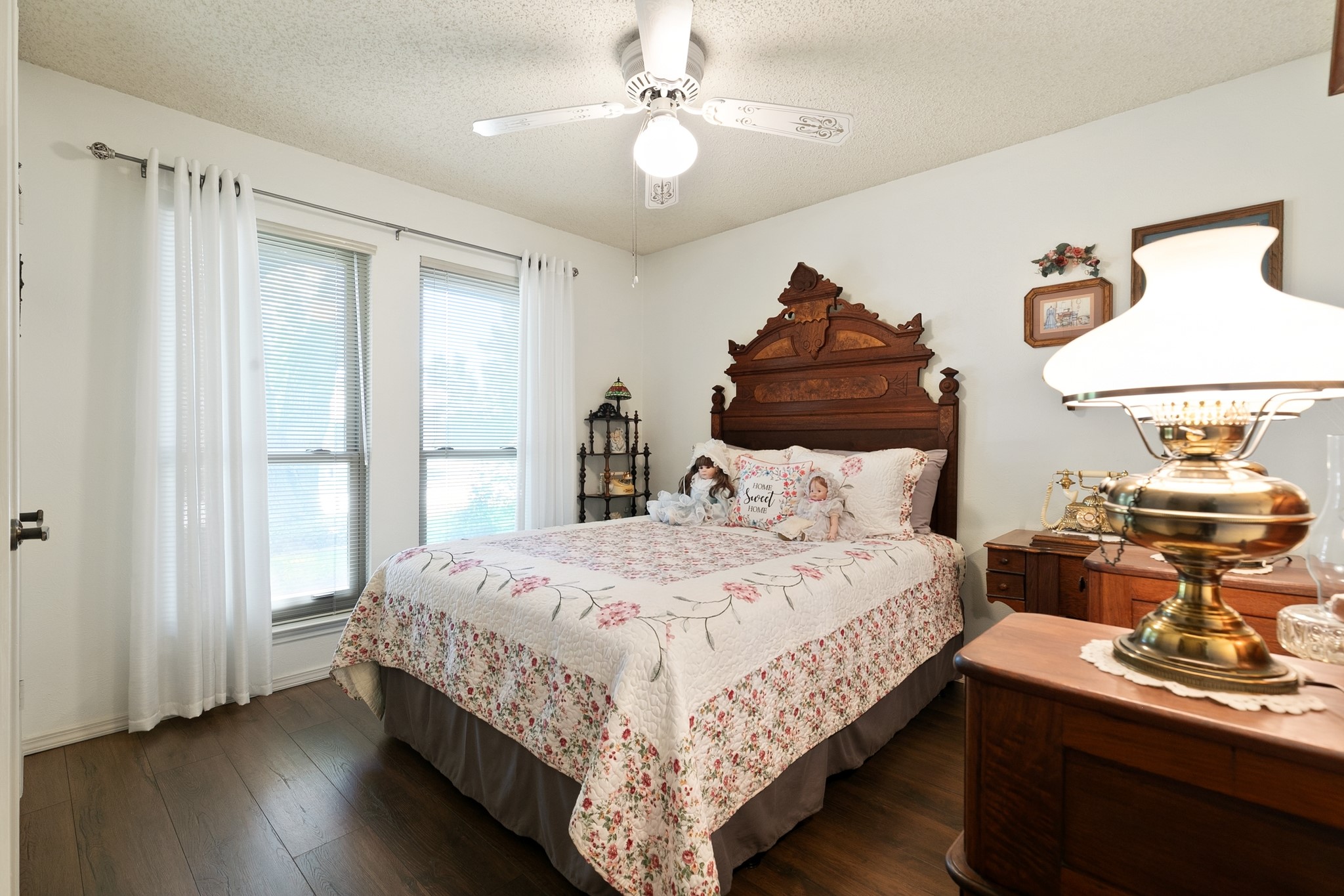 417 Stroud Lane Garland TX 75043