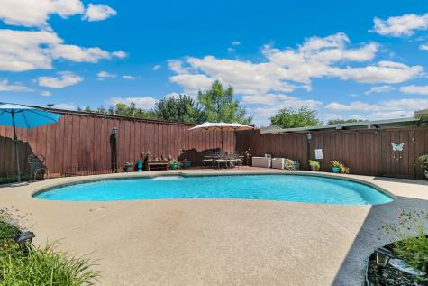 417 Stroud Lane Garland TX 75043