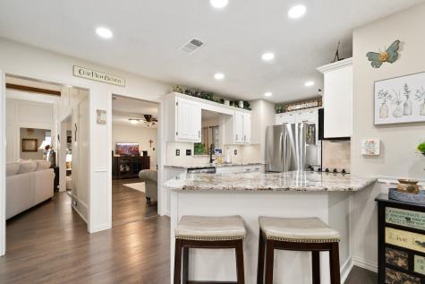417 Stroud Lane Garland TX 75043