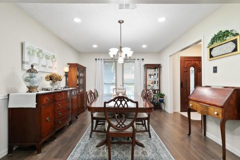 417 Stroud Lane Garland TX 75043
