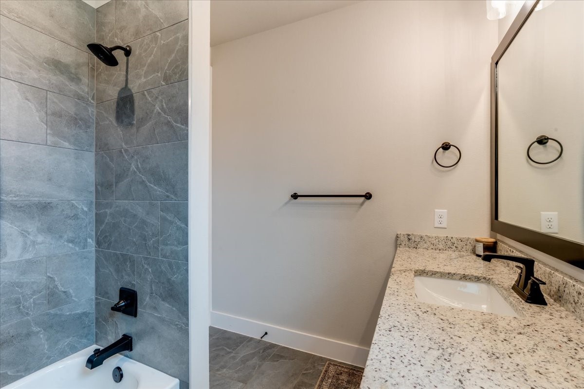 101 Grey Wolf Court Godley TX 76044