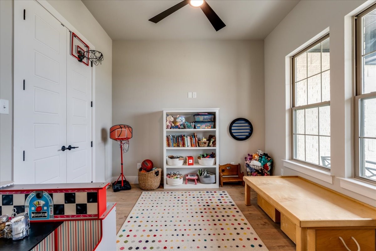 101 Grey Wolf Court Godley TX 76044