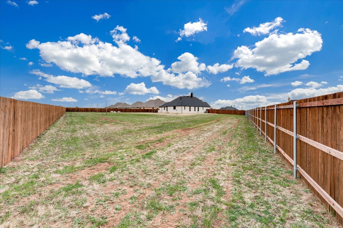 101 Grey Wolf Court Godley TX 76044