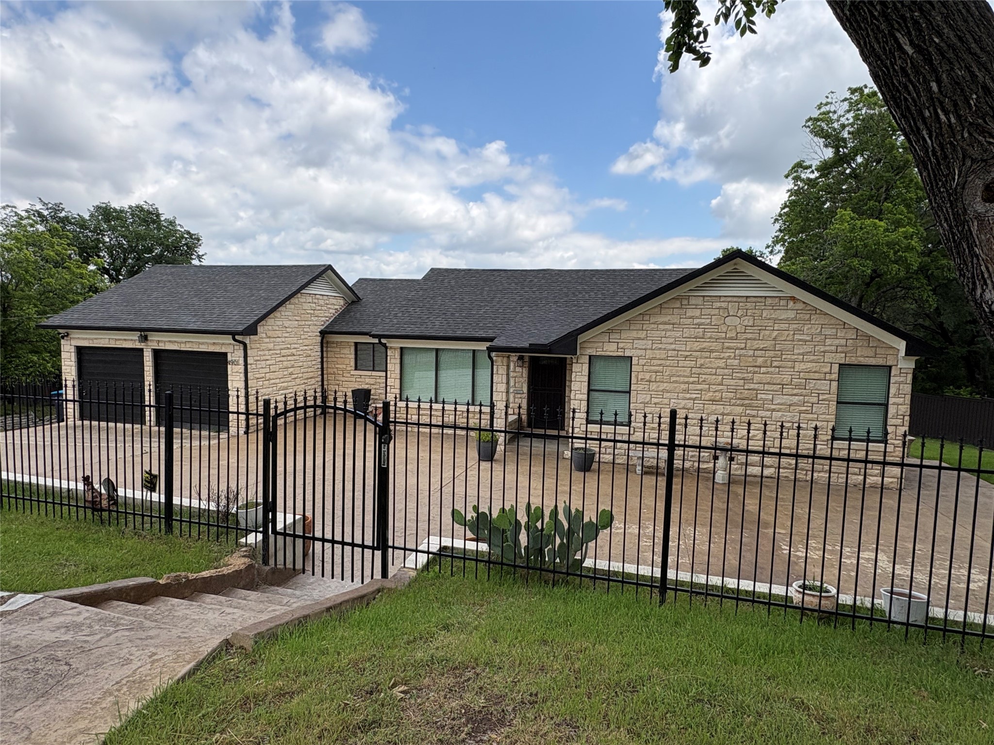 4901 Circle Ridge Drive Fort Worth TX 76114