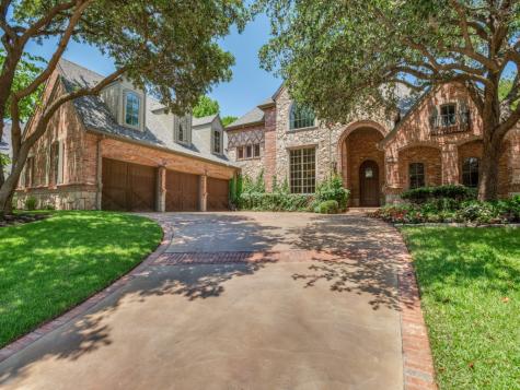 2804 High Point Court Grapevine TX 76051