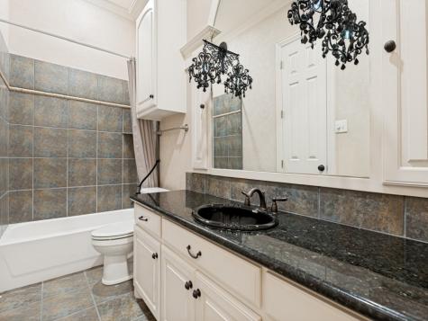 2804 High Point Court Grapevine TX 76051
