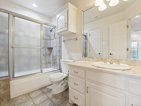 2804 High Point Court Grapevine TX 76051