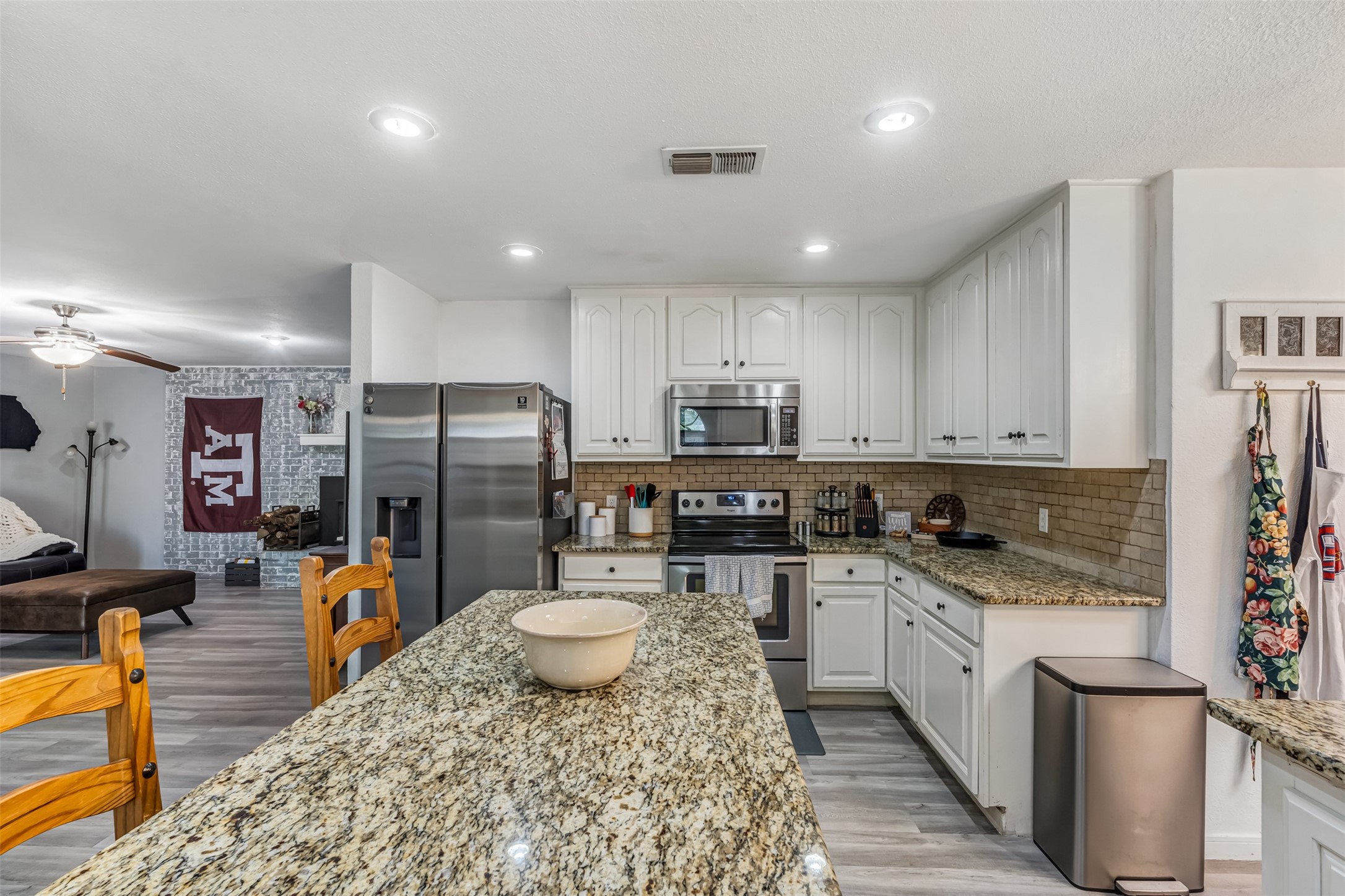 6800 Welch Avenue Fort Worth TX 76133