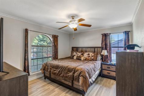 6800 Welch Avenue Fort Worth TX 76133