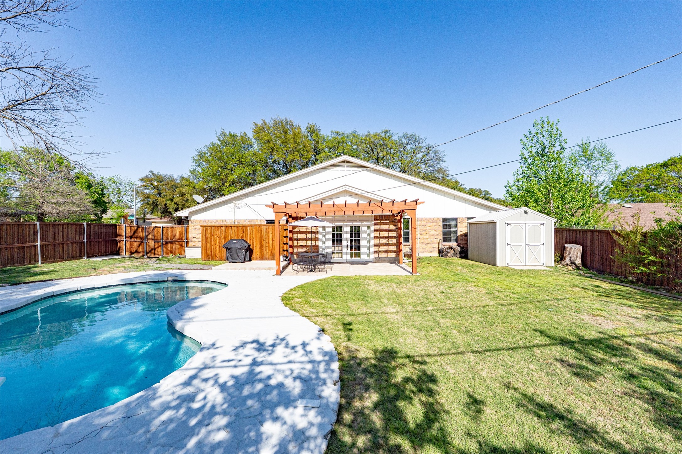 6800 Welch Avenue Fort Worth TX 76133