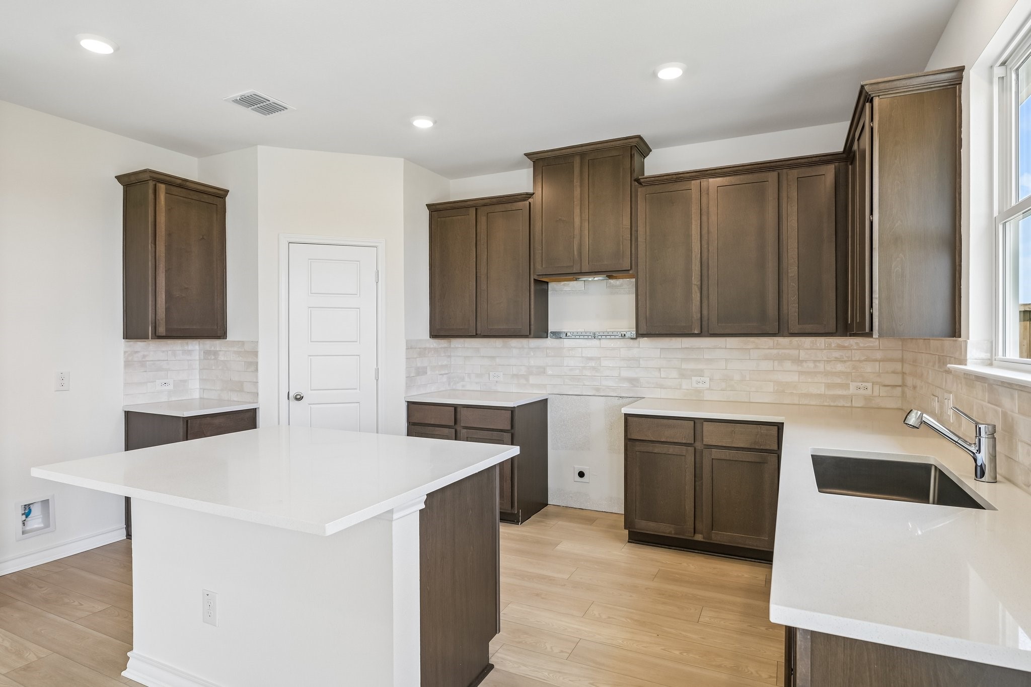 1510 Burton Drive Seagoville TX 75159
