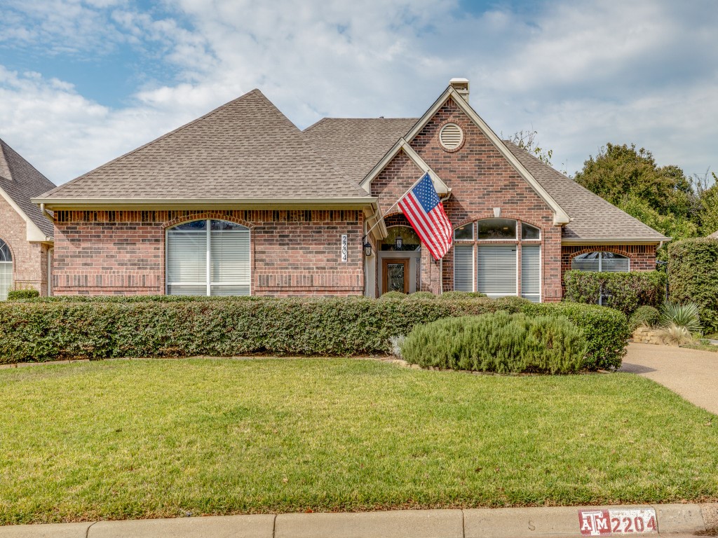 2204 Hunter Place Lane Arlington TX 76006