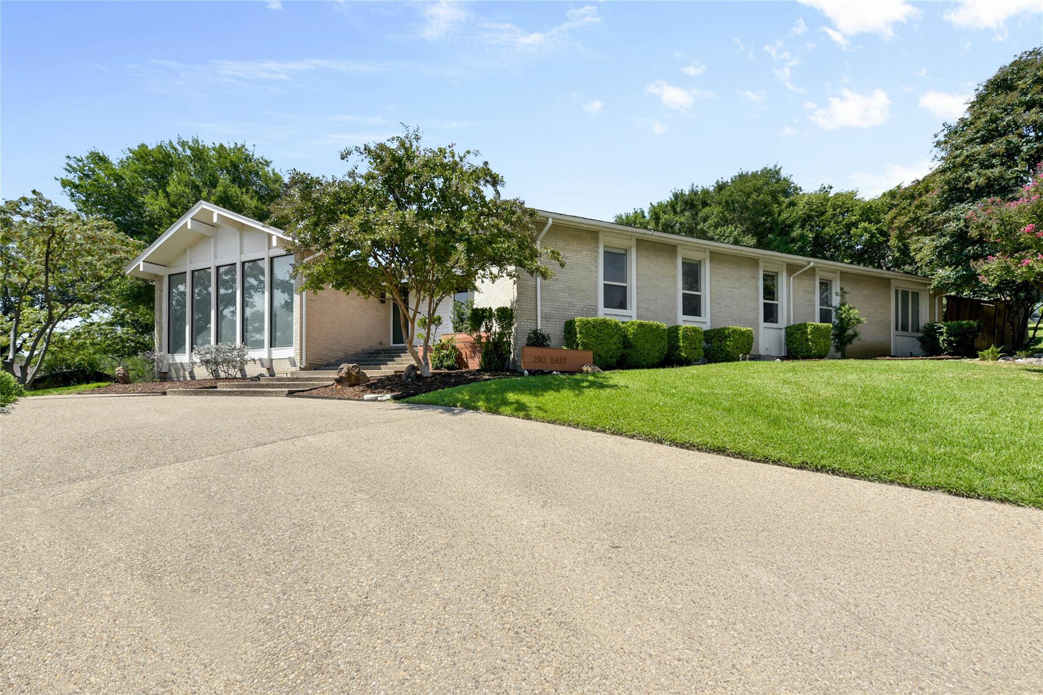 310 E Northgate Drive Irving TX 75062