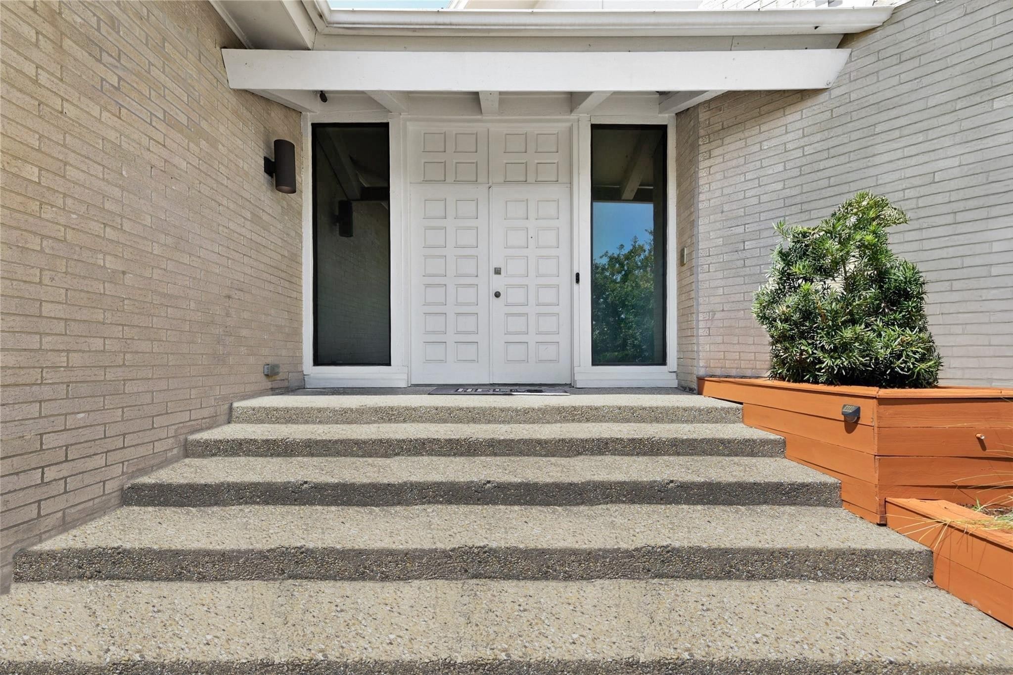 310 E Northgate Drive Irving TX 75062