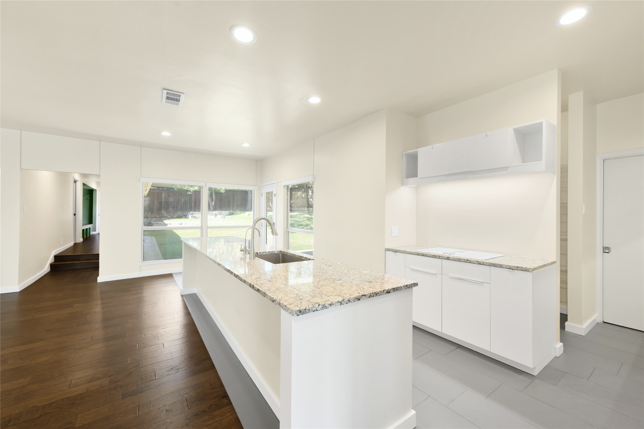 310 E Northgate Drive Irving TX 75062