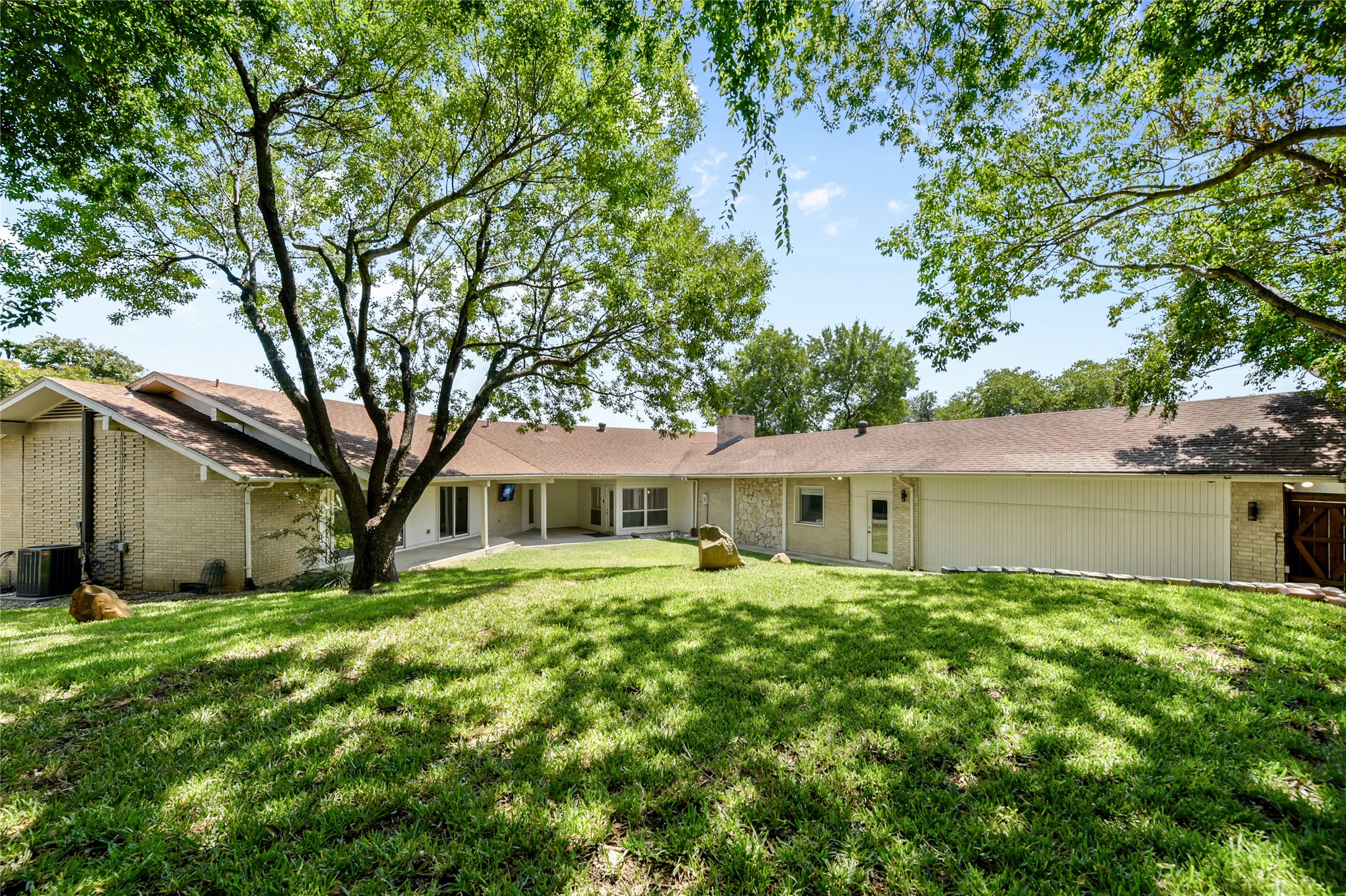 310 E Northgate Drive Irving TX 75062