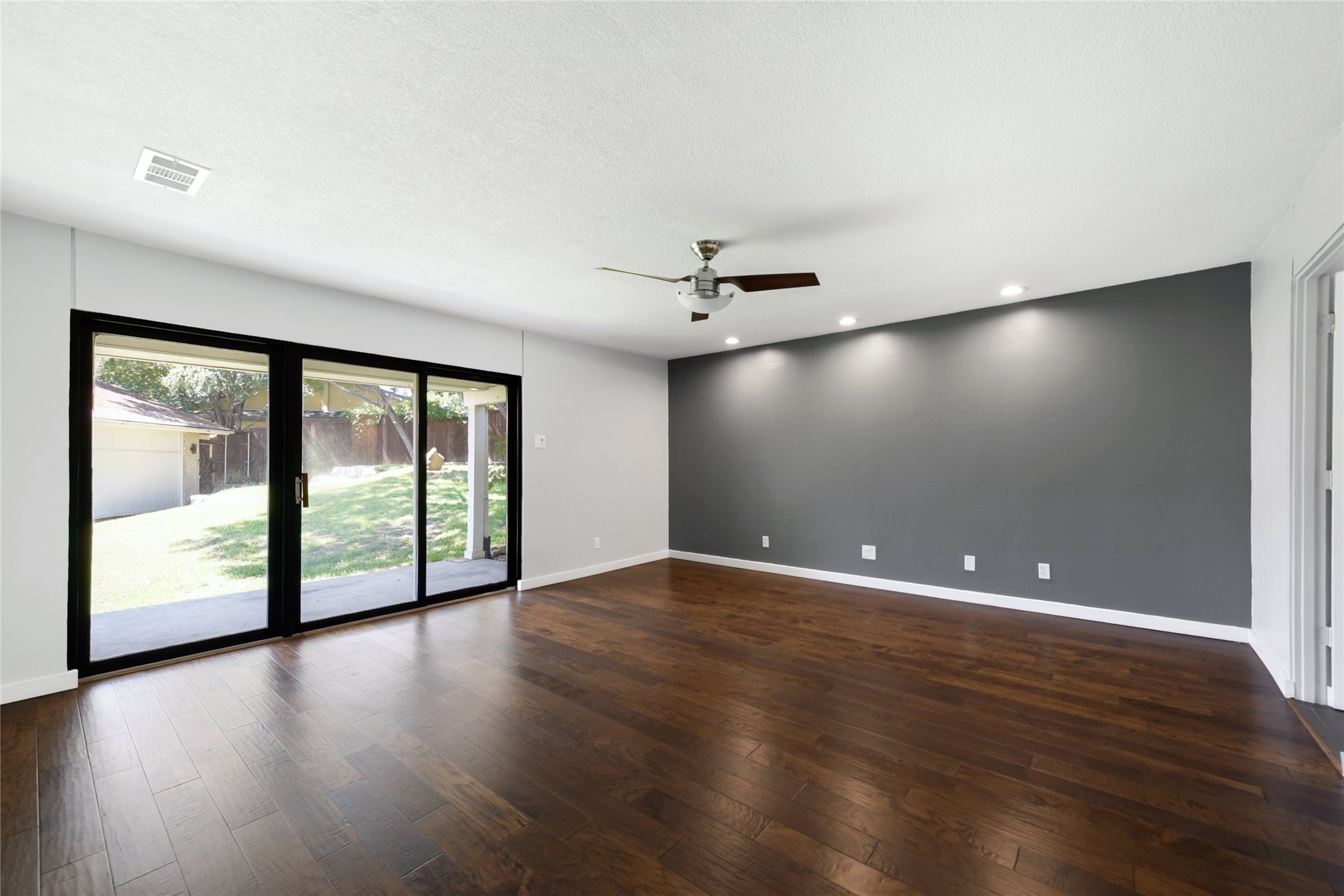 310 E Northgate Drive Irving TX 75062