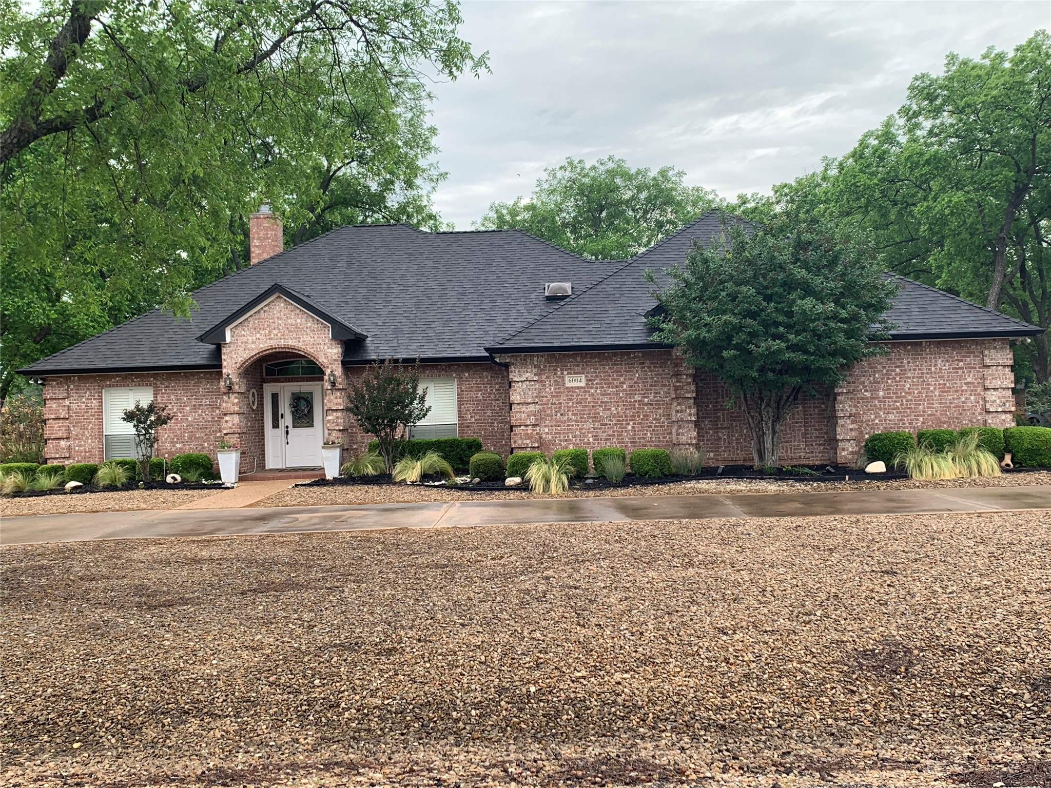 6004 Nutcracker Drive Granbury TX 76049