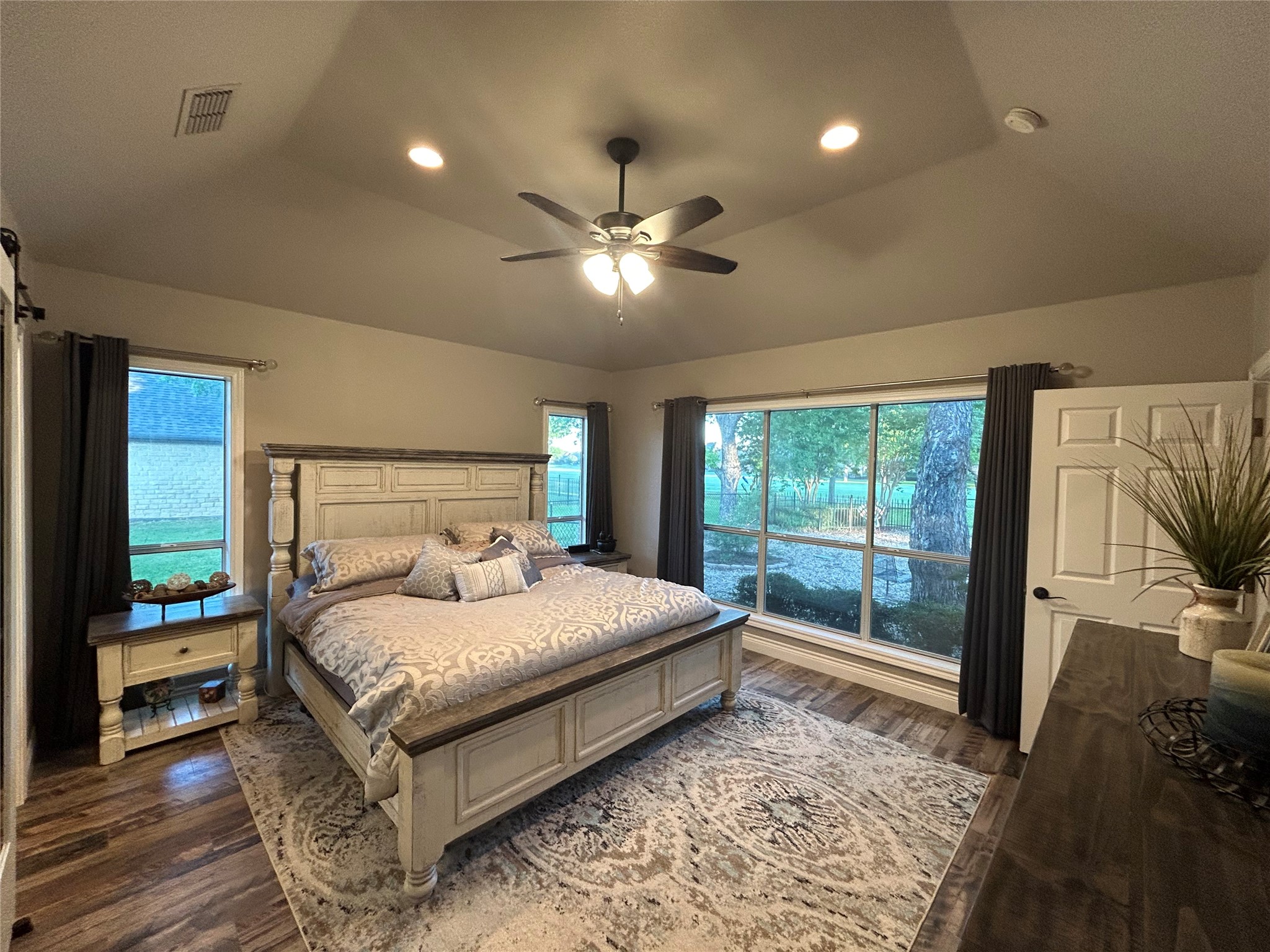 6004 Nutcracker Drive Granbury TX 76049