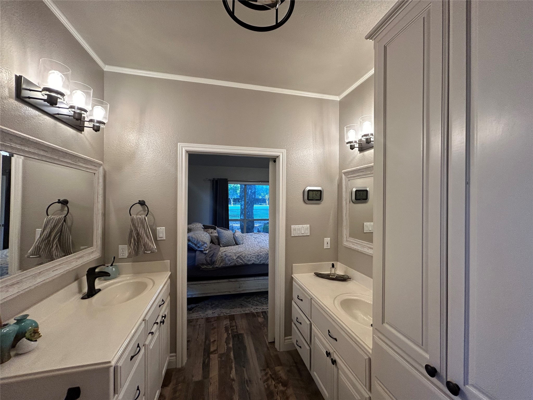 6004 Nutcracker Drive Granbury TX 76049
