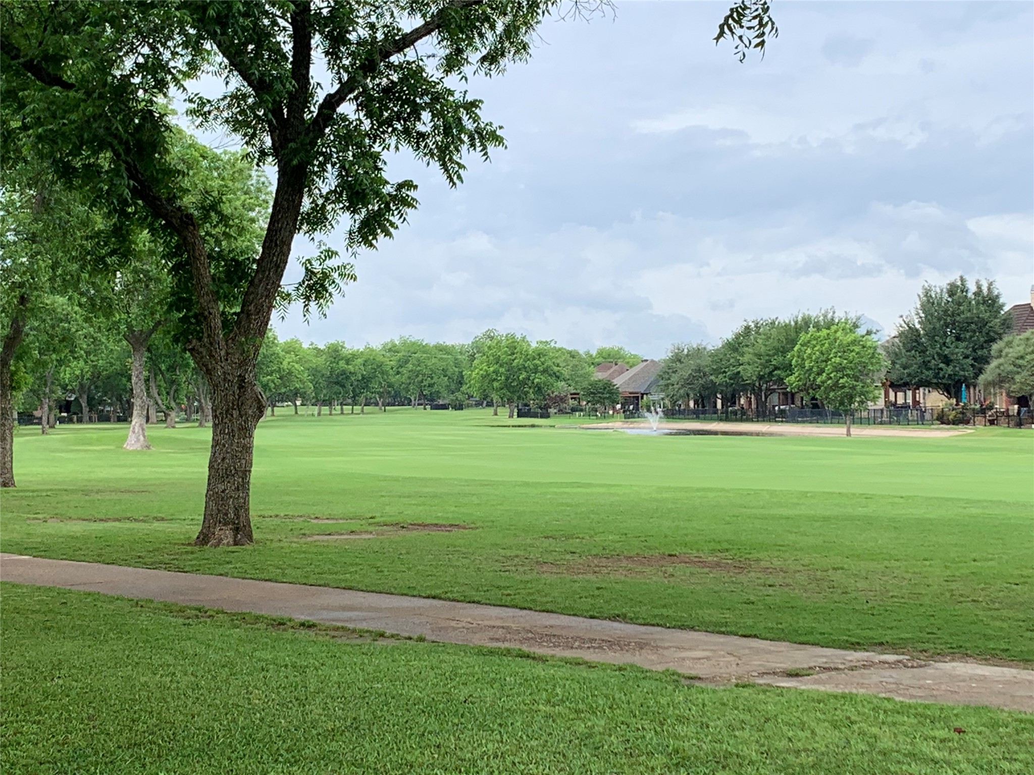 6004 Nutcracker Drive Granbury TX 76049