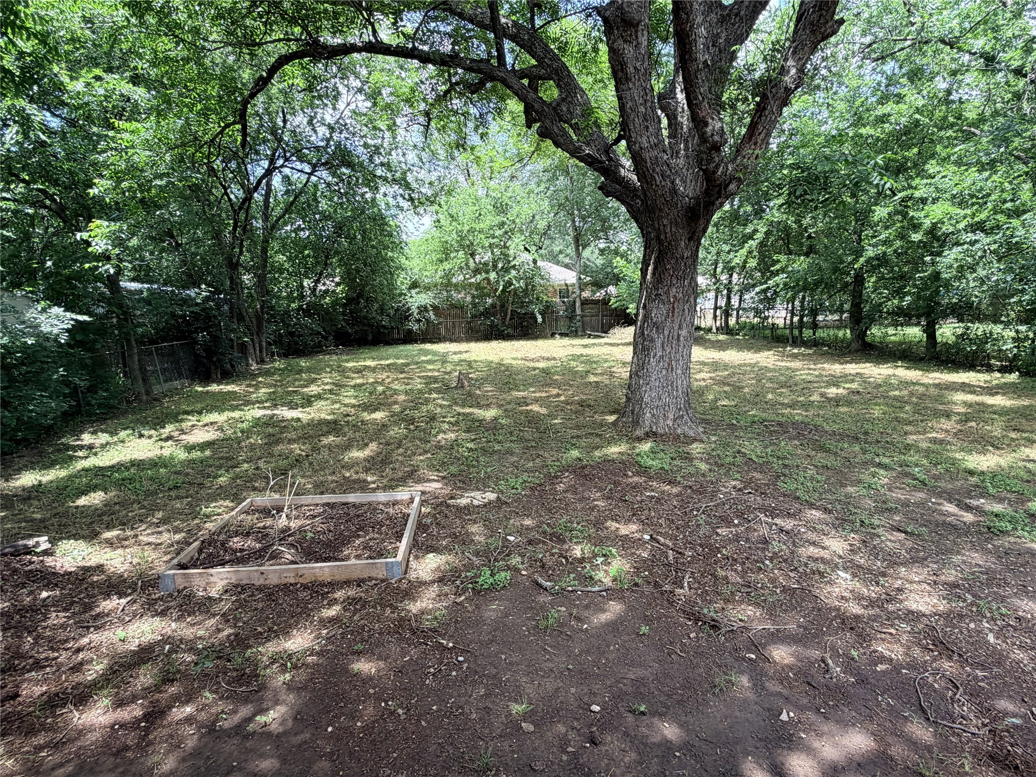 542 W Wilson Street Cleburne TX 76033