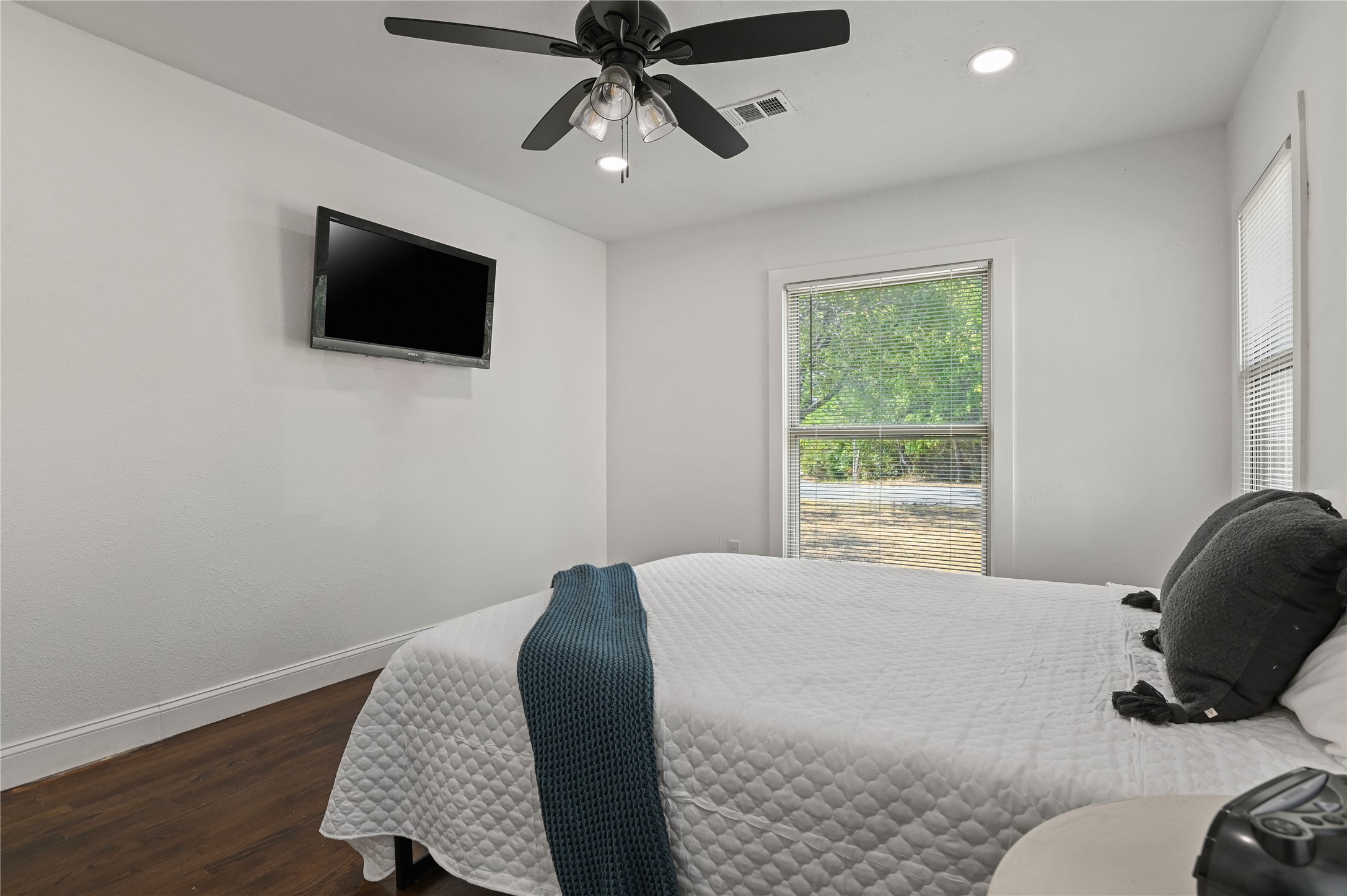 80 Vaughn Drive Denison TX 75020