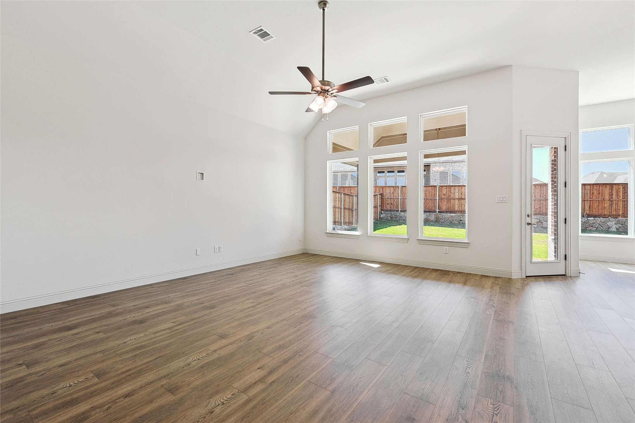 513 Carriage Hill Road Midlothian TX 76065