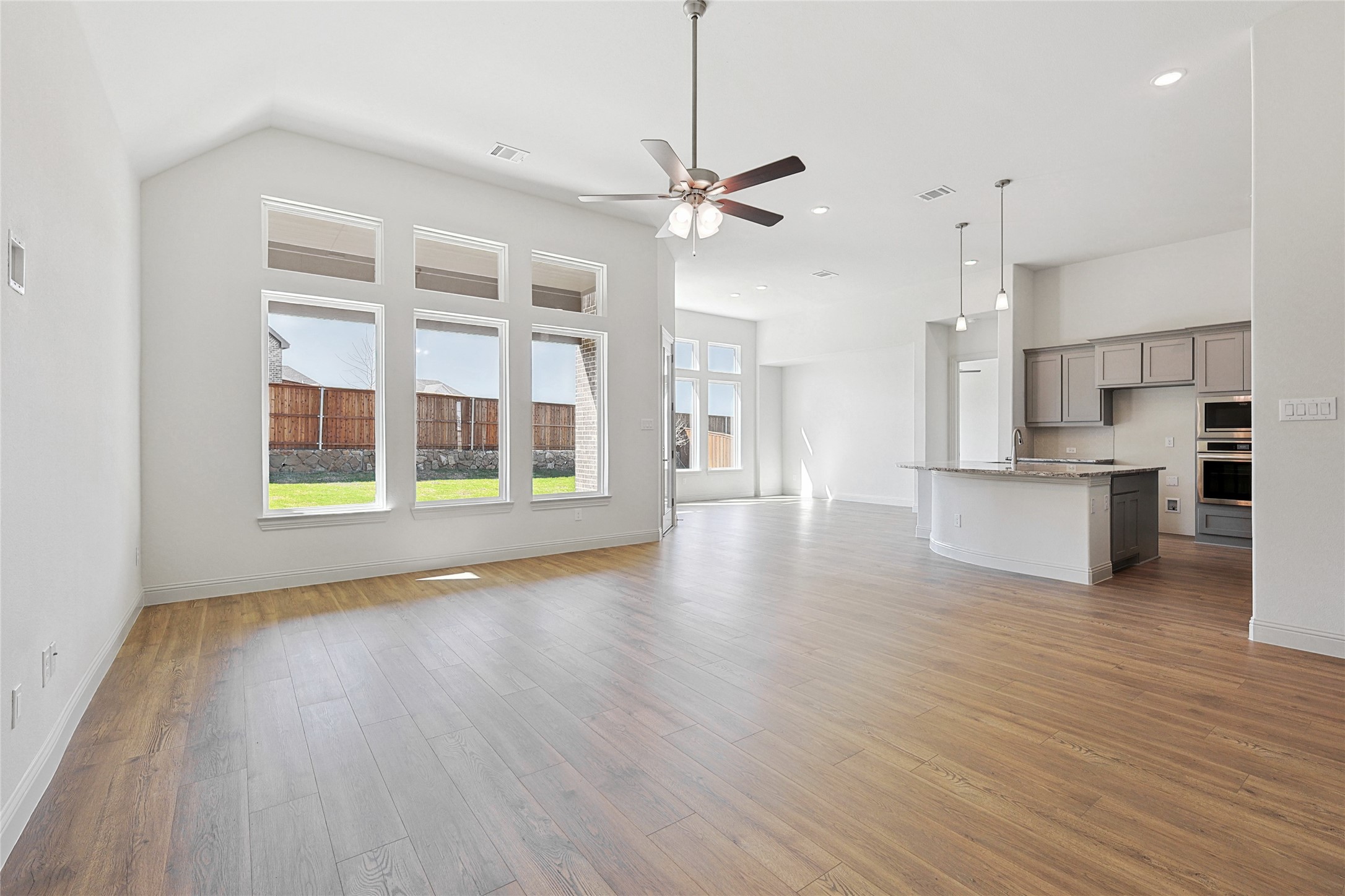 513 Carriage Hill Road Midlothian TX 76065