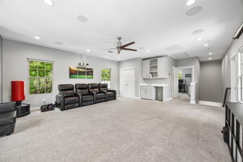 6610 Southpoint Drive Dallas TX 75248
