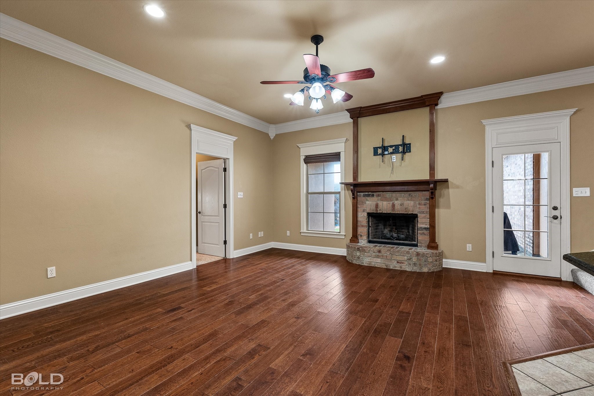 305 Tottenham Court Bossier City LA 71111