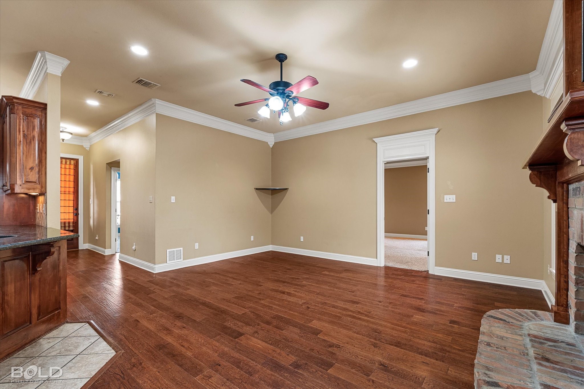 305 Tottenham Court Bossier City LA 71111