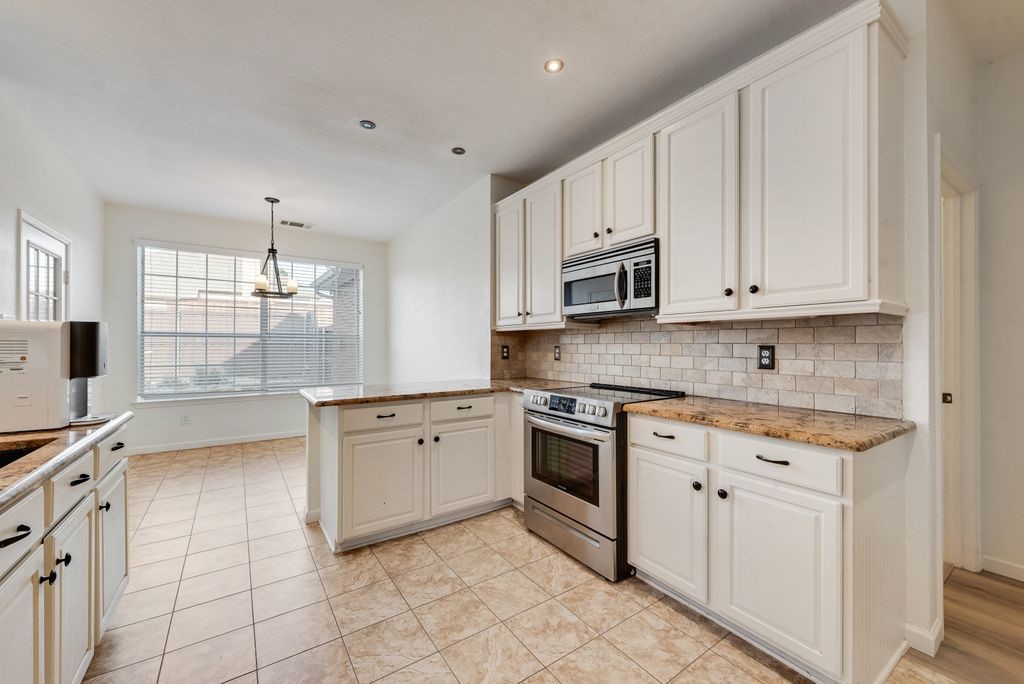 7100 Ledgestone Court Frisco TX 75034